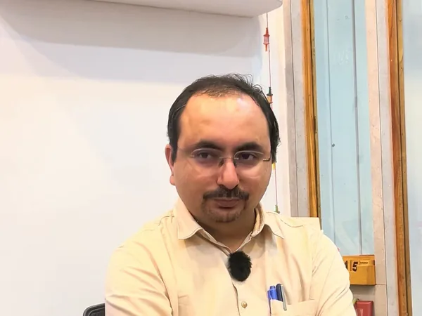 Saurabh Joshi in the institute, from the film